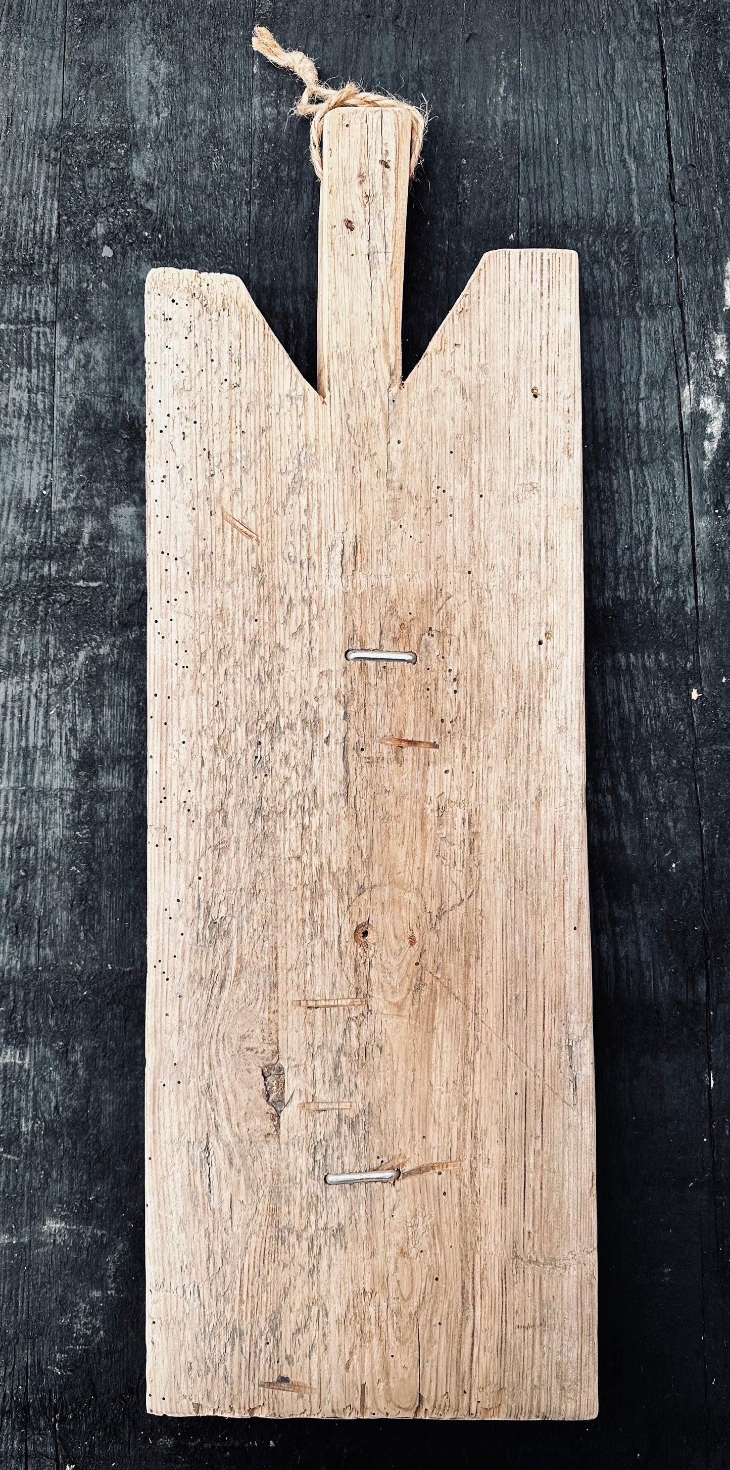 PLANCHE EN BOIS